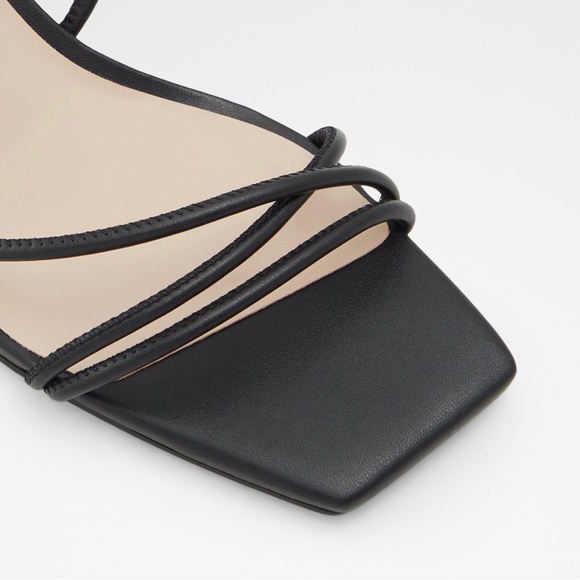 ALDO Pythodina Strappy Kitten Heel Dress Sandal in Black EUC - Picture 2 of 5